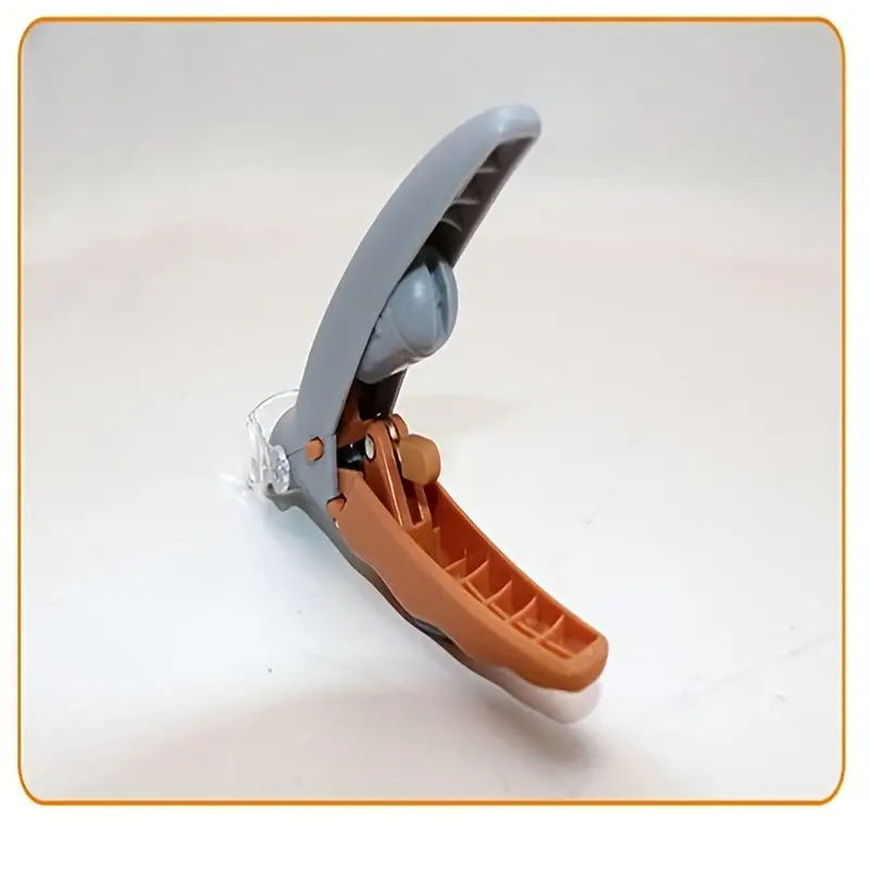 Pet Supplies Cat And Dog Nail Clippers Nail Polishers LED Lights Scissors Cleaning Supplies